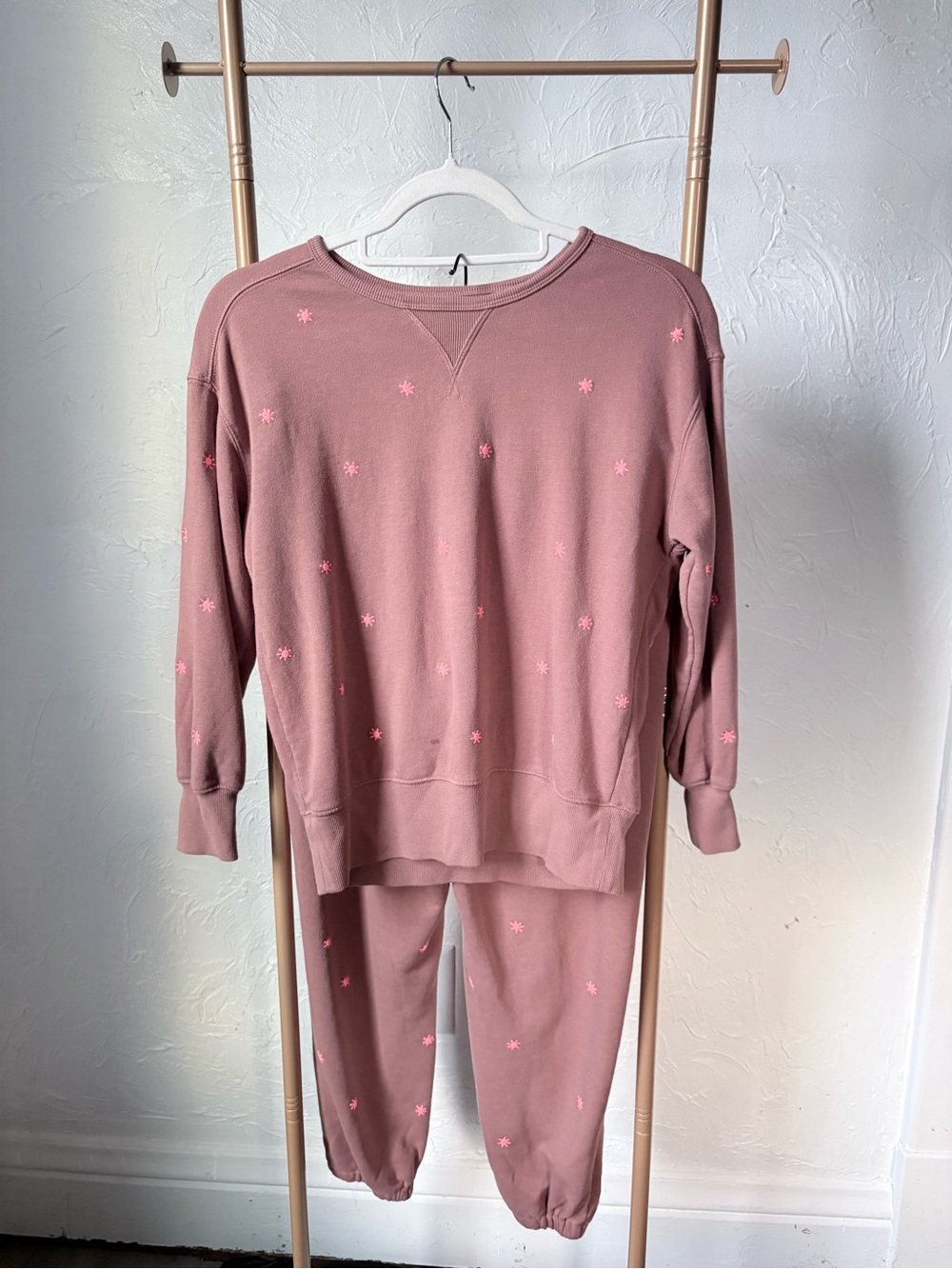 Lou & Grey Pink Star Embroidered Lounge Set Sweatshirt & Joggers XXSP/MP